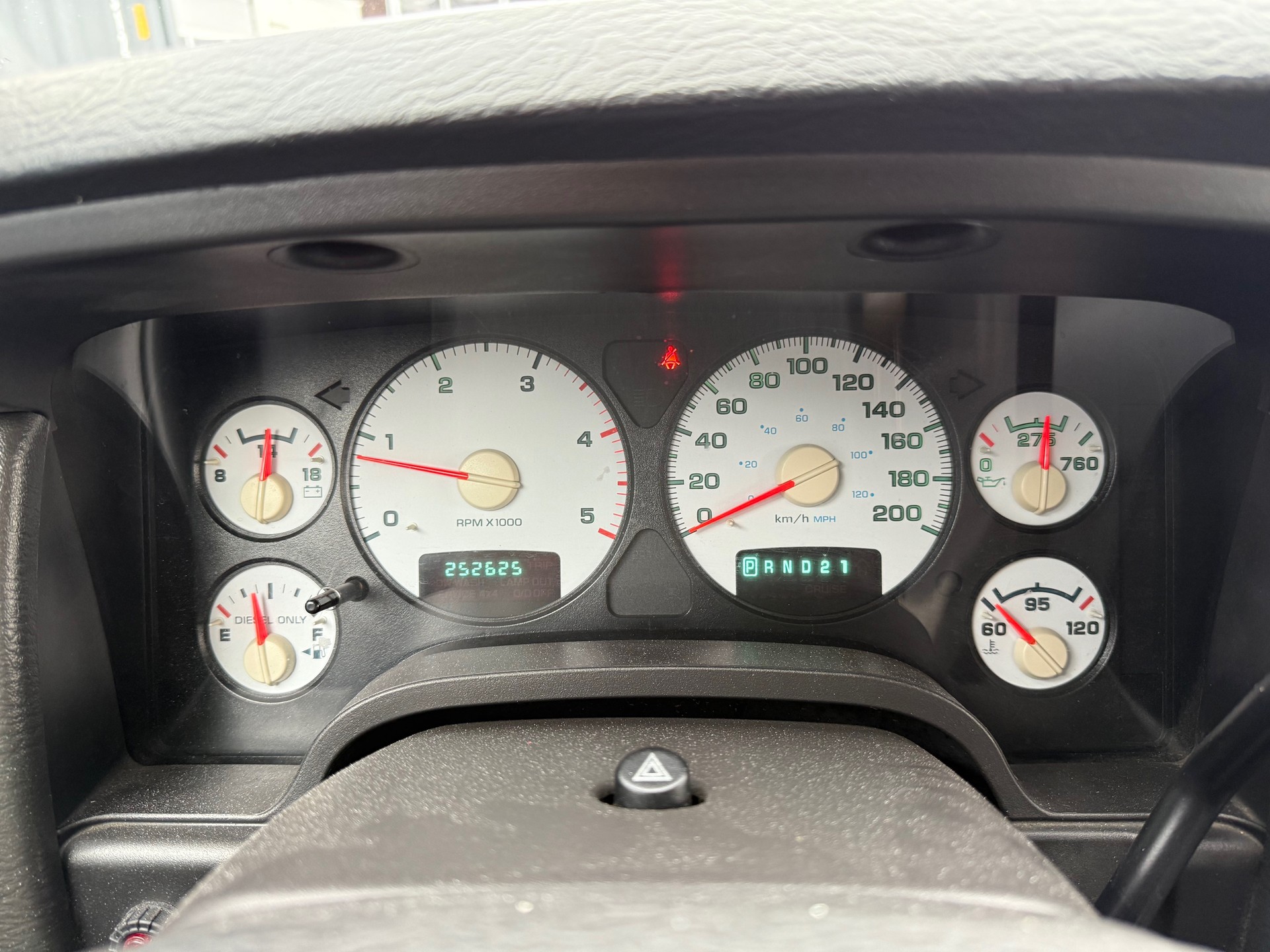 DODGE Cummins Turbodiesel 10 Tonnen AHL-image-8