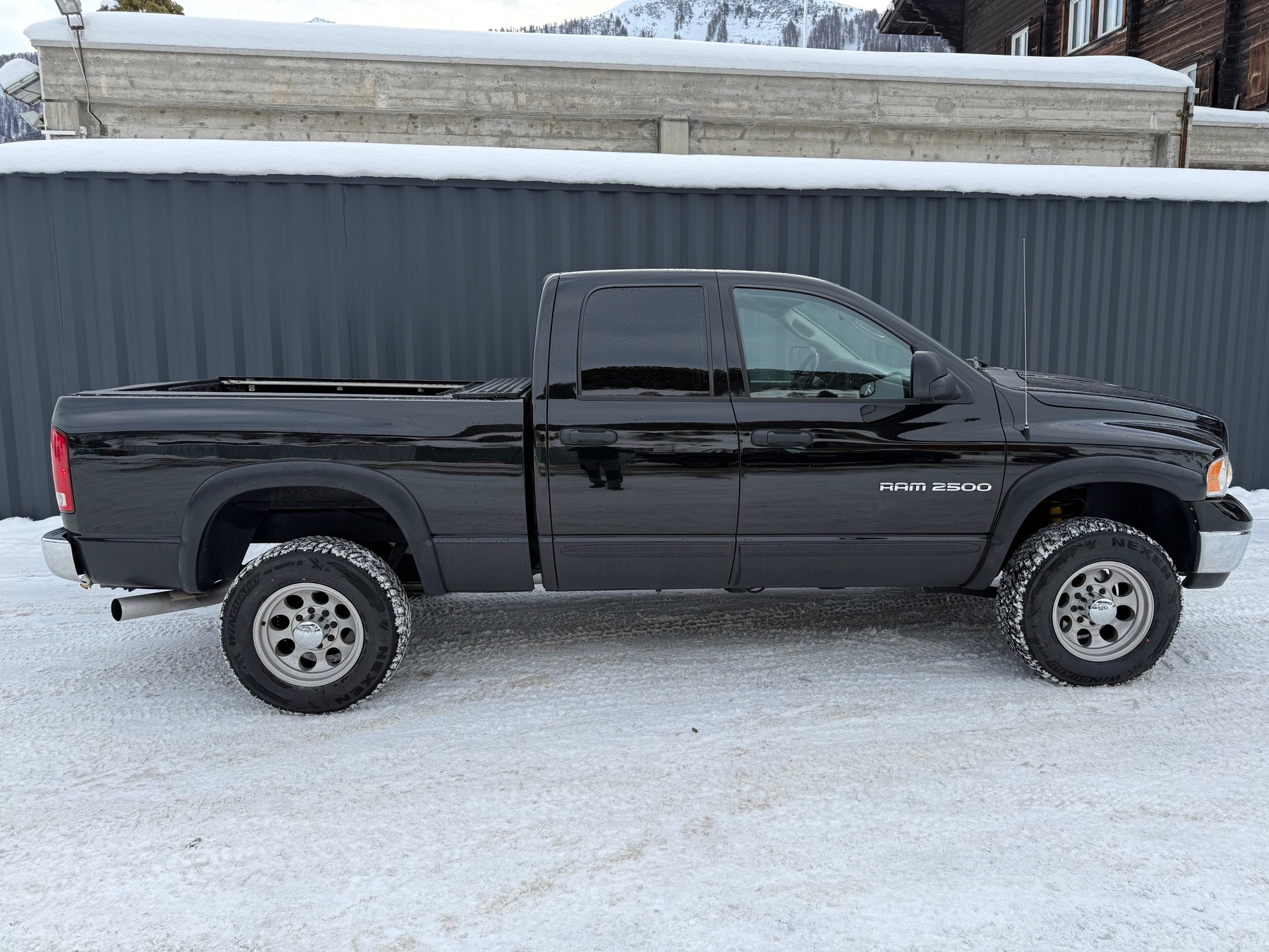DODGE Cummins Turbodiesel 10 Tonnen AHL-image-6