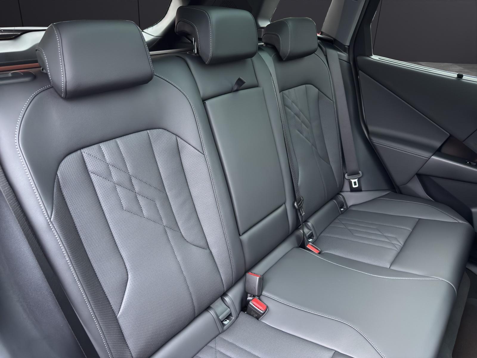 BMW X3 40d xDrive-image-11