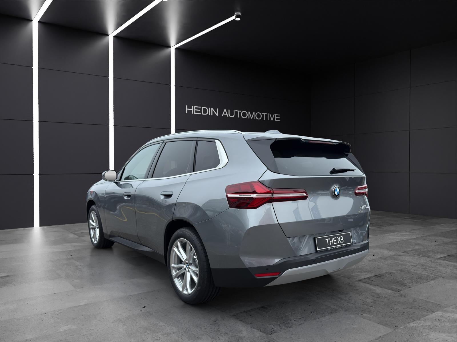 BMW X3 40d xDrive-showroom-element-3