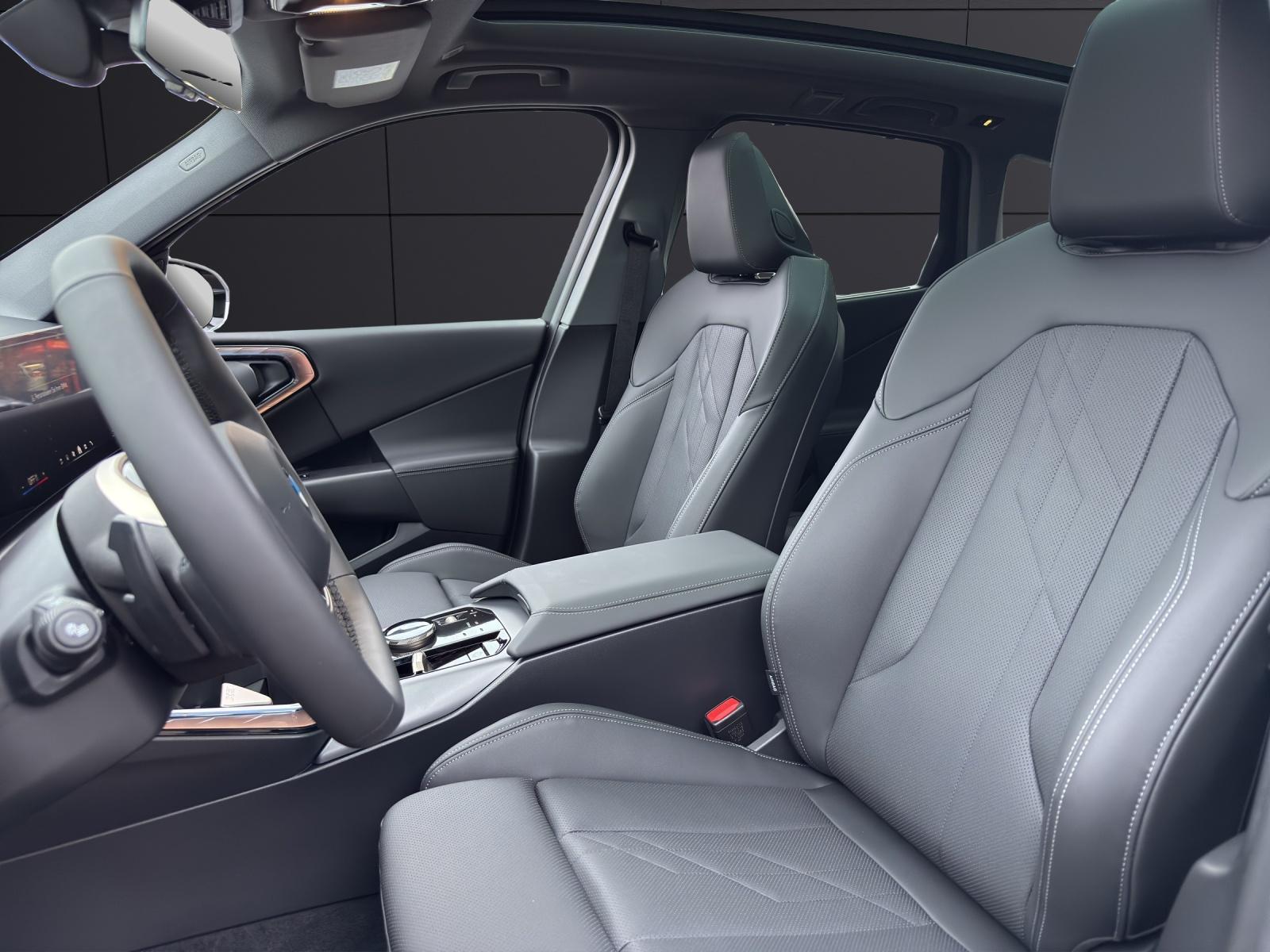 BMW X3 40d xDrive-showroom-element-1