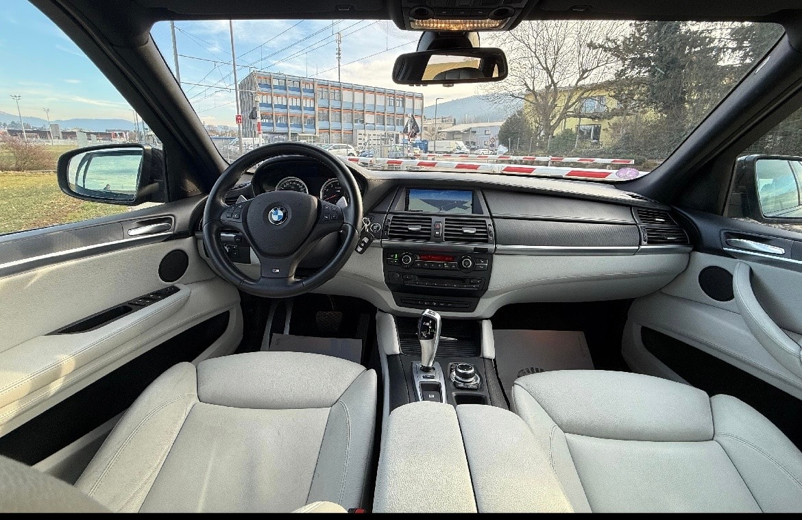 BMW X5 xDrive M Steptronic-image-7