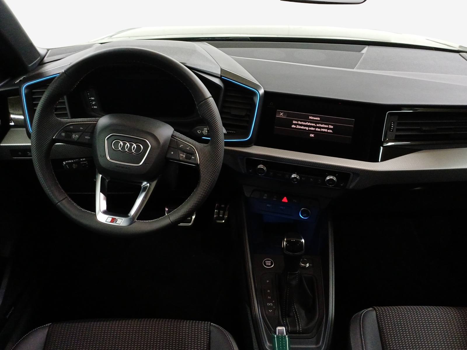 AUDI A1 Sportback 30 TFSI S-tronic-image-8