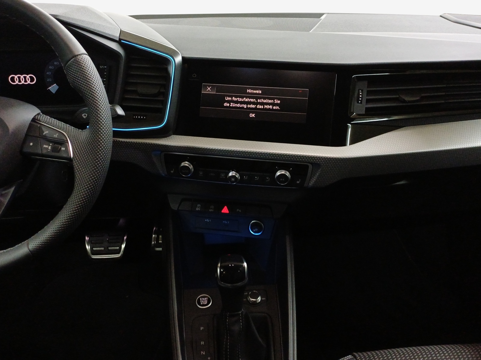AUDI A1 Sportback 30 TFSI S-tronic-image-10