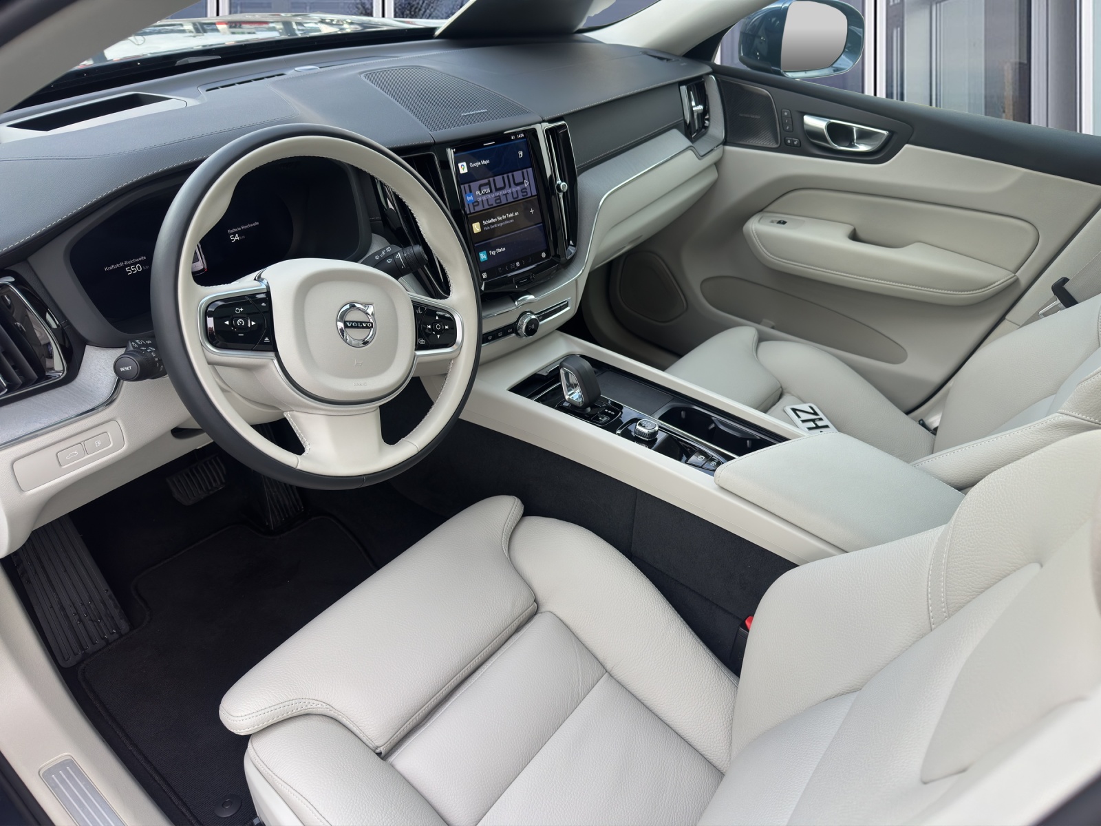 VOLVO XC60 2.0 T6 TE Ultra Bright eAWD-image-7