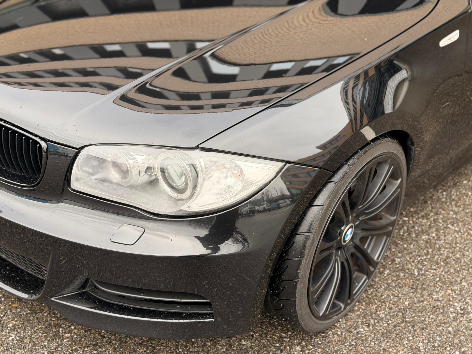 BMW 135i Coupé-image-7