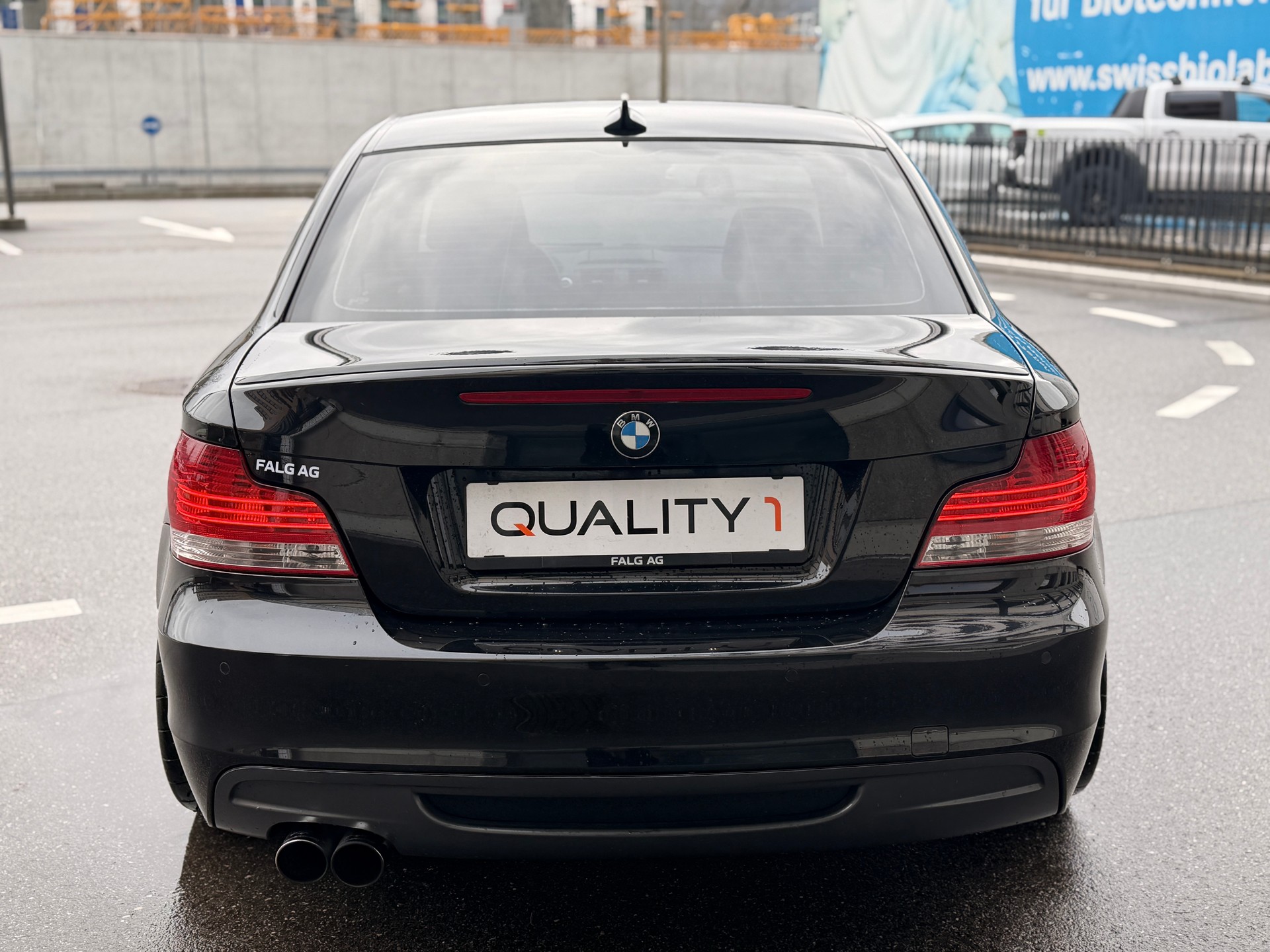BMW 135i Coupé-image-1
