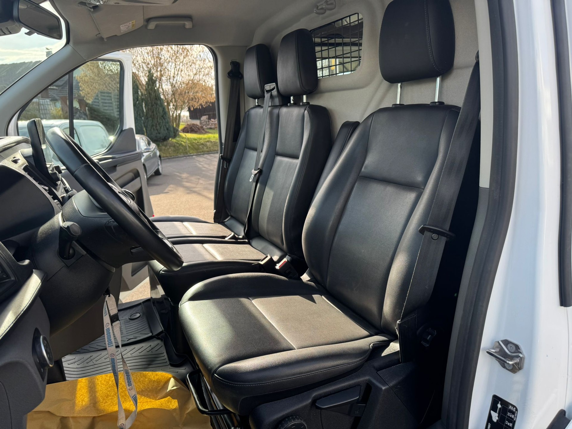 FORD Transit Custom Van 280 L1H1Trend-image-10