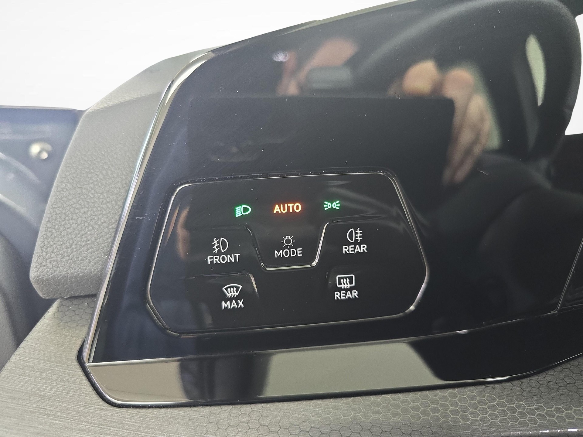VW Golf VIII 1.4 TSI PHEV GTE DSG-image-20