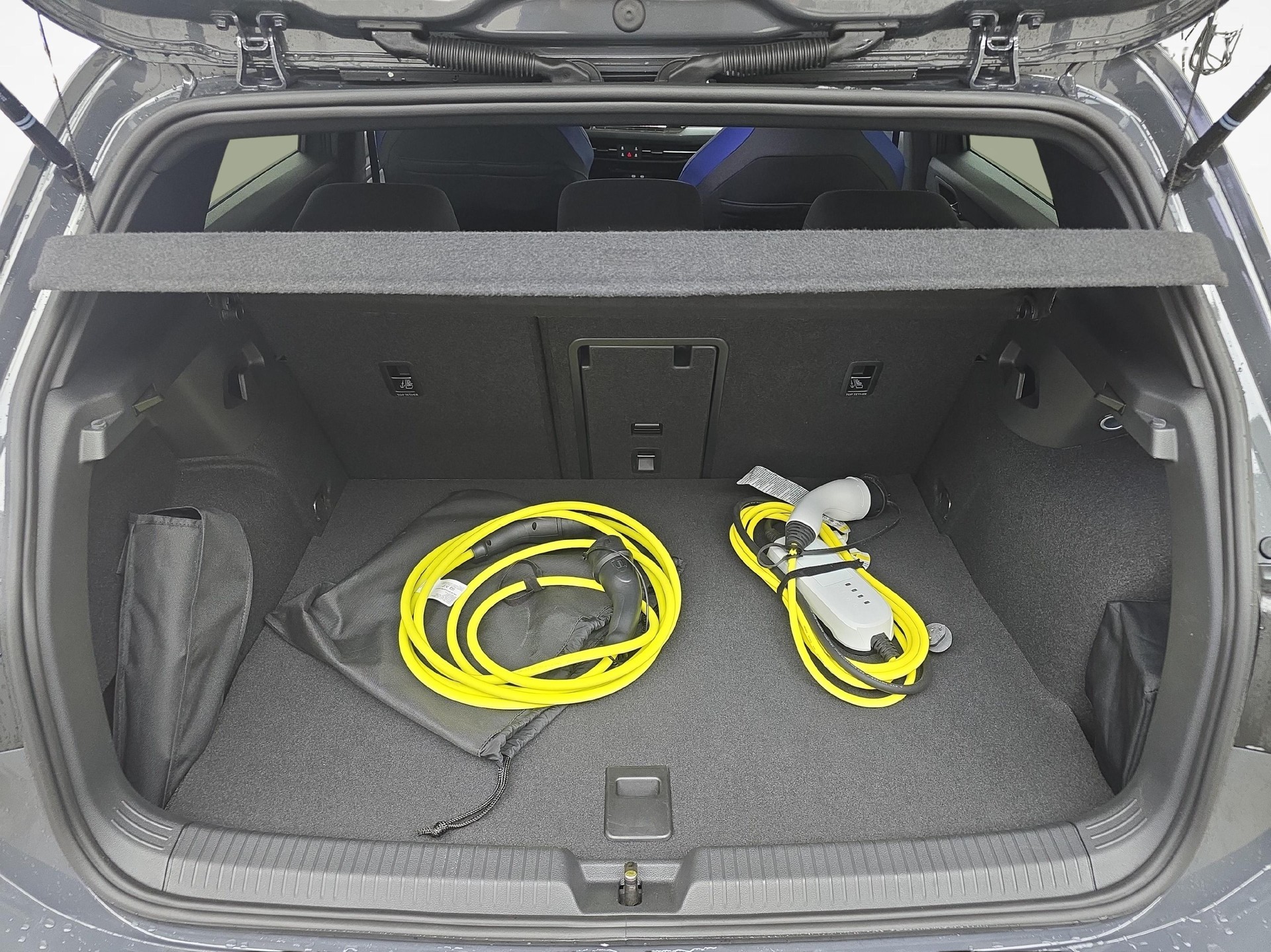 VW Golf VIII 1.4 TSI PHEV GTE DSG-image-15