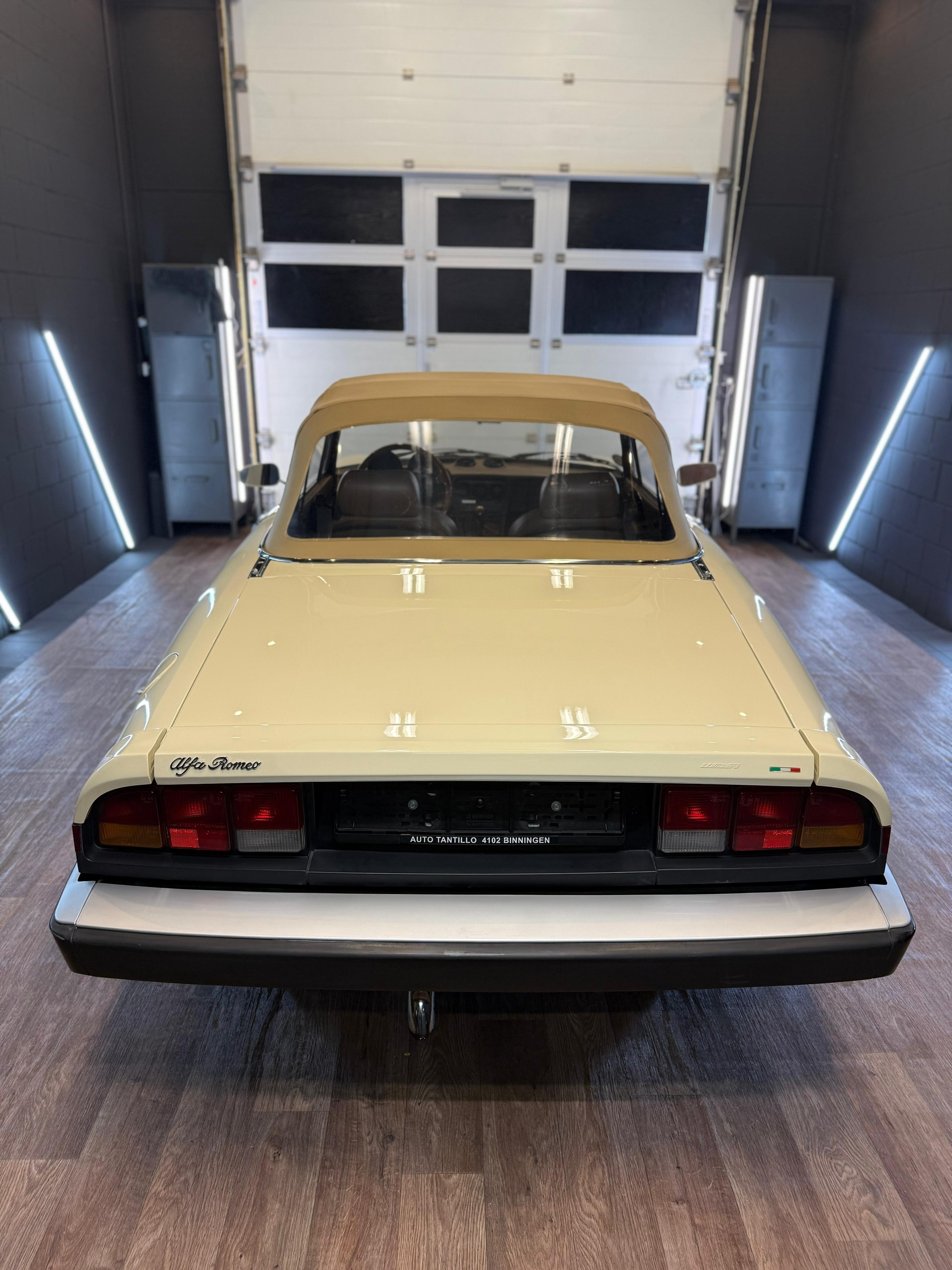 ALFA ROMEO Spider 2.0 (Veloce) 128 PS, Doppelvergaser, Veteran 08.2025-image-6