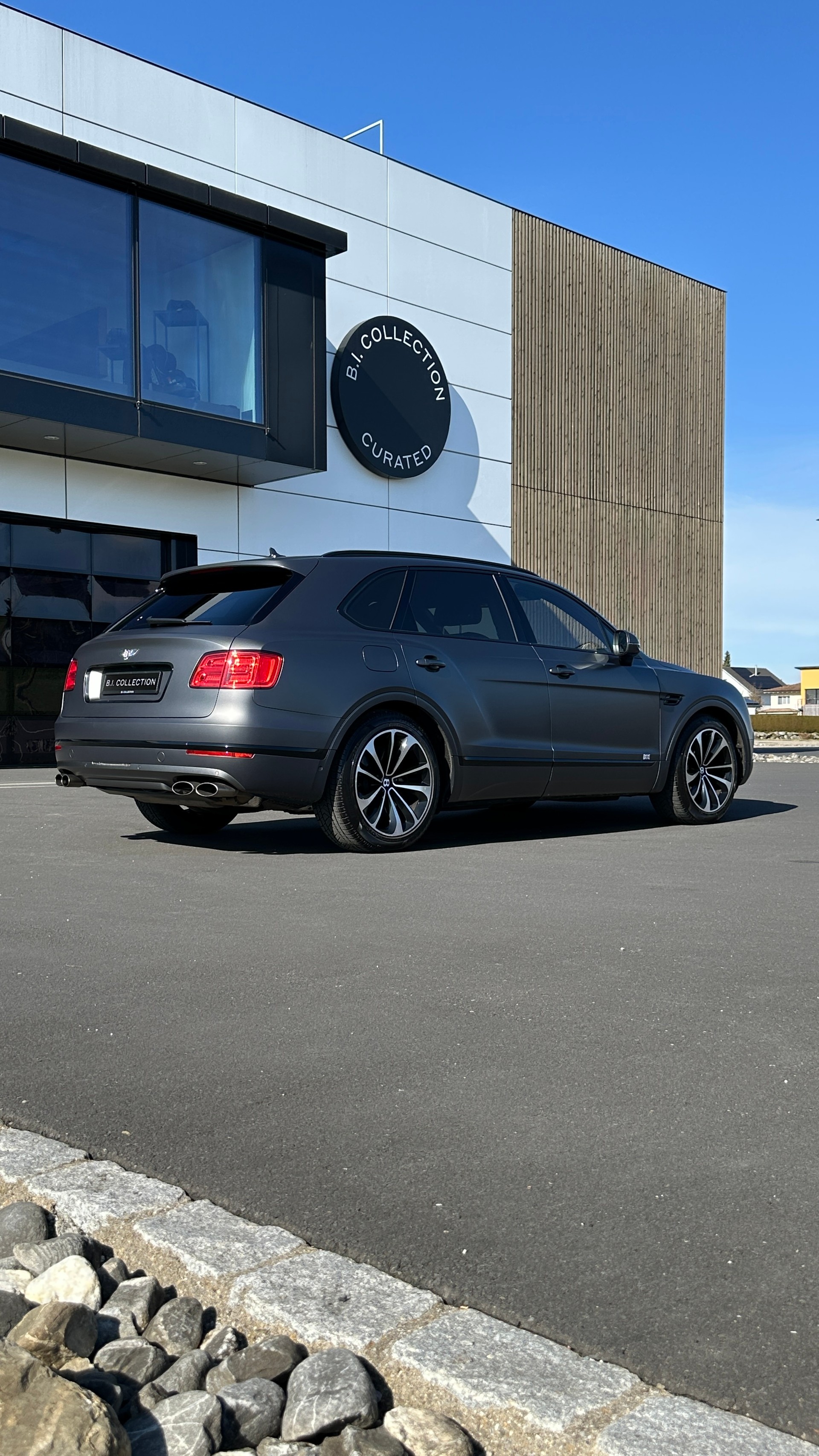 BENTLEY Bentayga W12-image-11