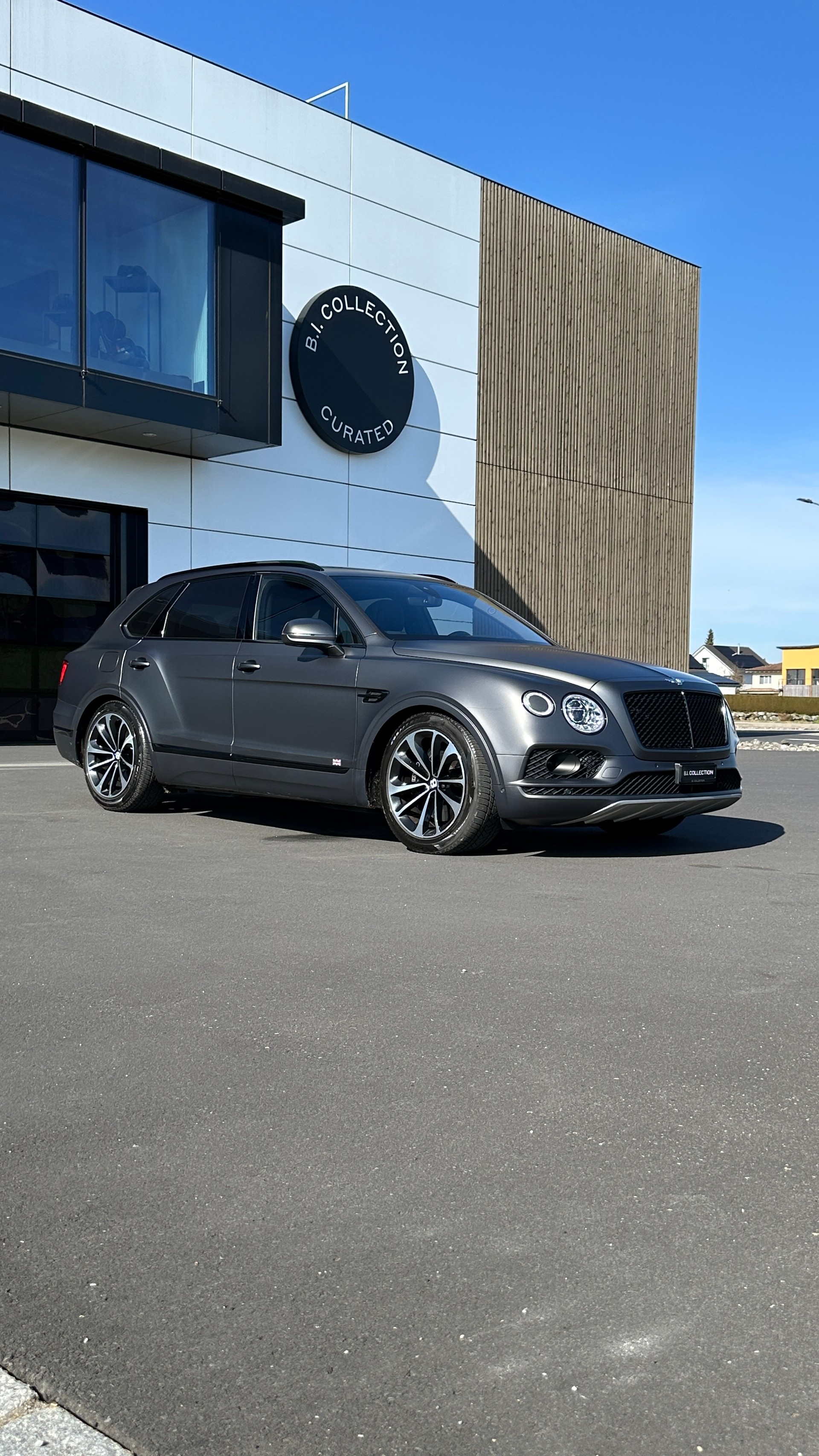 BENTLEY Bentayga W12-image-8