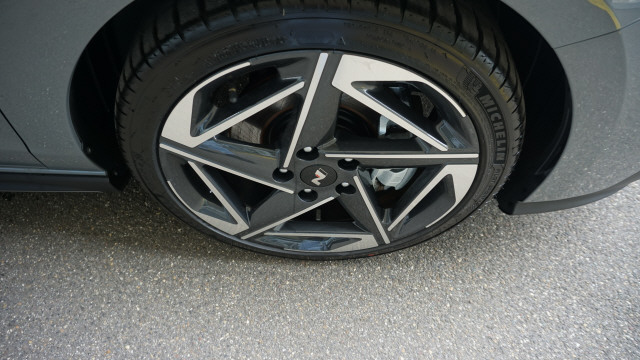 HYUNDAI i30 1.5 T-GDi N-Line DCT-image-6