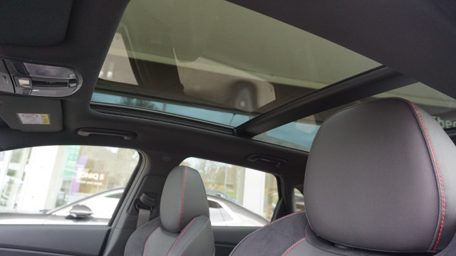 HYUNDAI i30 1.5 T-GDi N-Line DCT-image-11
