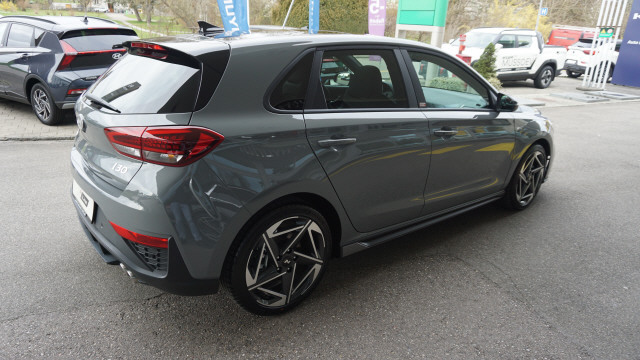 HYUNDAI i30 1.5 T-GDi N-Line DCT-image-3