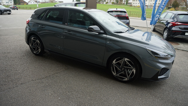 HYUNDAI i30 1.5 T-GDi N-Line DCT-image-4
