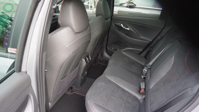 HYUNDAI i30 1.5 T-GDi N-Line DCT-image-8