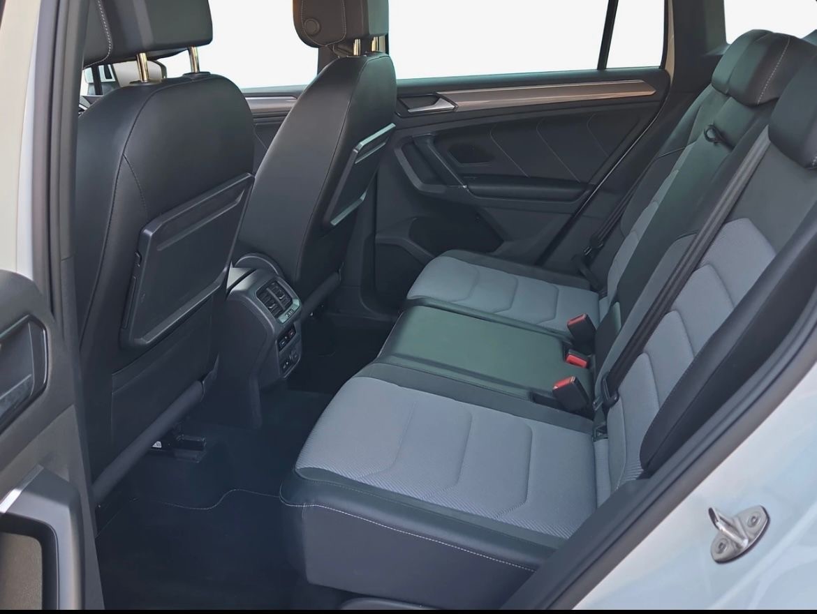 VW Tiguan 2.0TSI R-Line 4Motion DSG * 12 Monate Garantie*8 Fach*AB MFK& SERVICE*-image-5