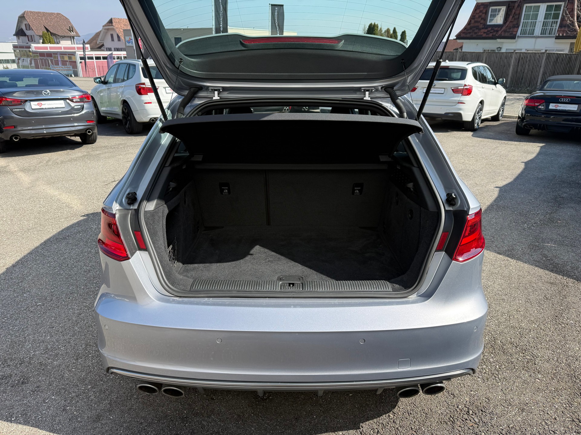 AUDI S3 Sportback 2.0 TFSI quattro S-tronic-image-12