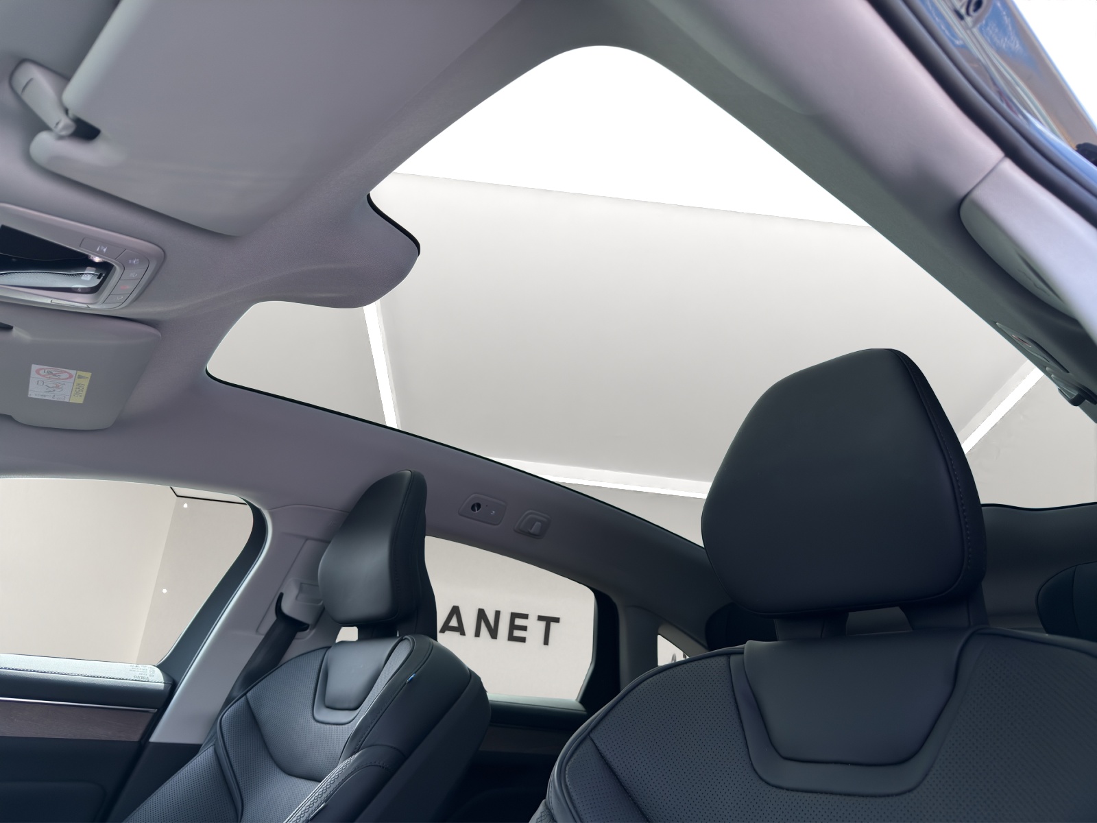 VOLVO ES90 Ultra .-image-9