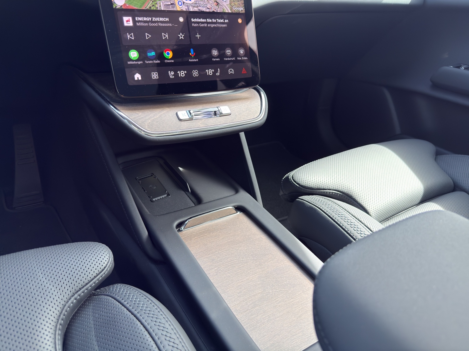 VOLVO ES90 Ultra .-image-11