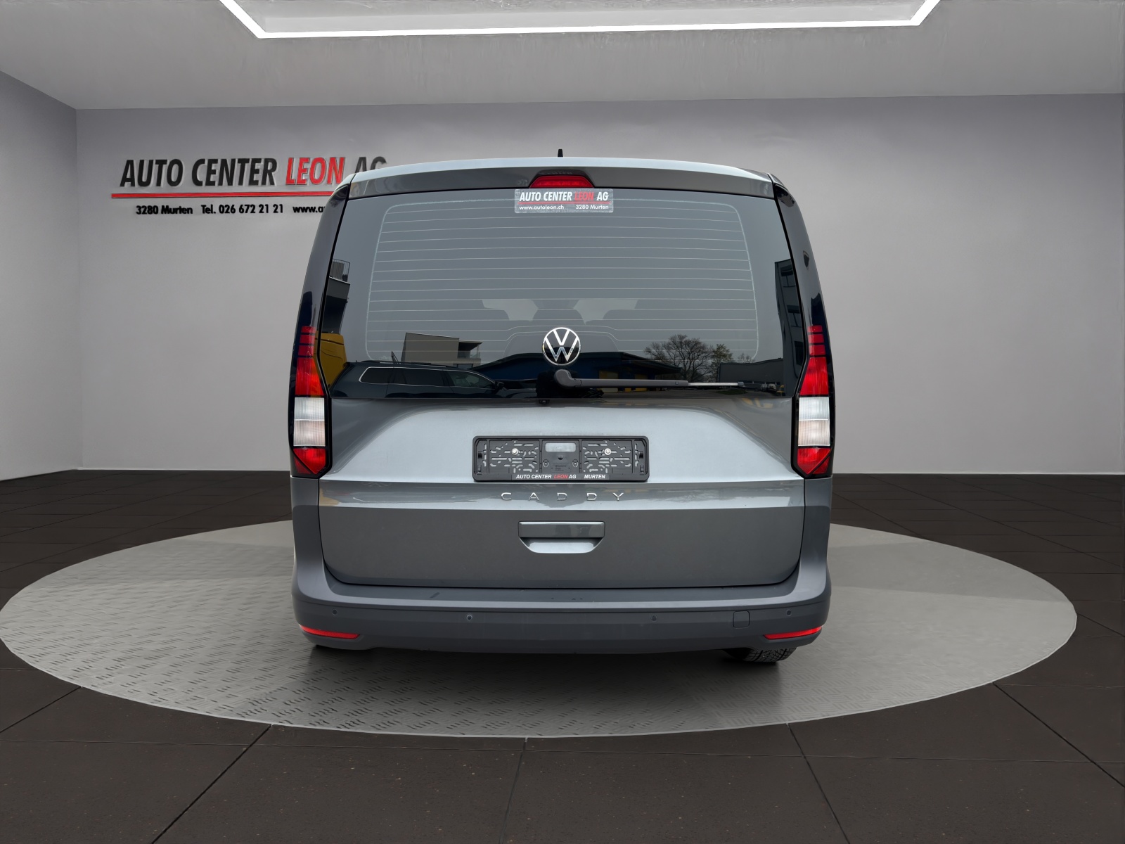 VW Caddy Kombi 2.0 TDI-image-4