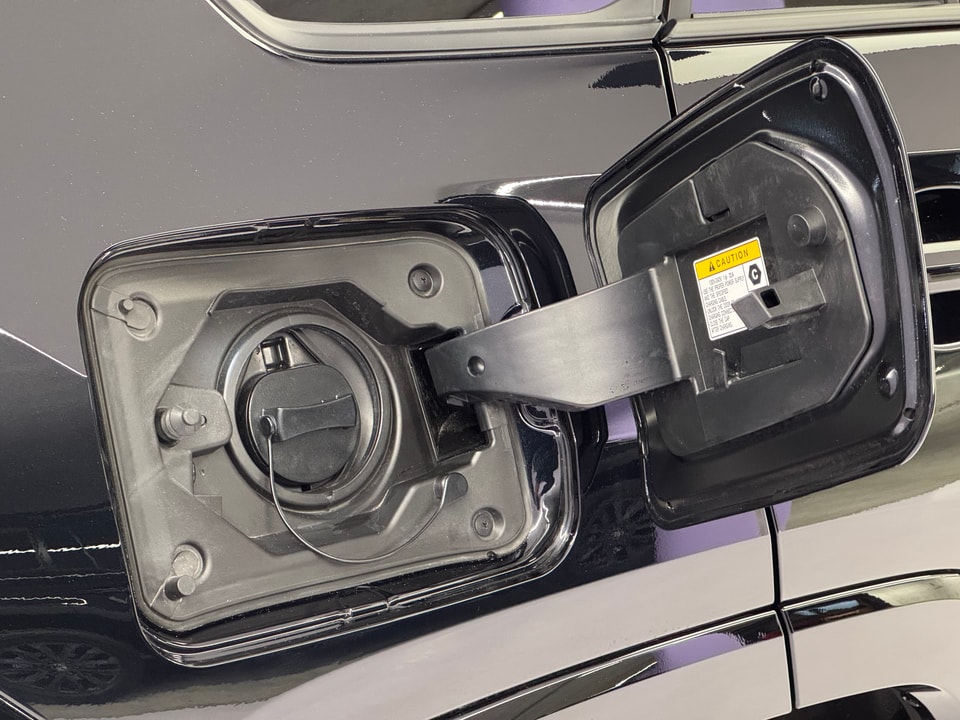 RAV4 Plug-in Hybrid 2.5 Premium AWD-i