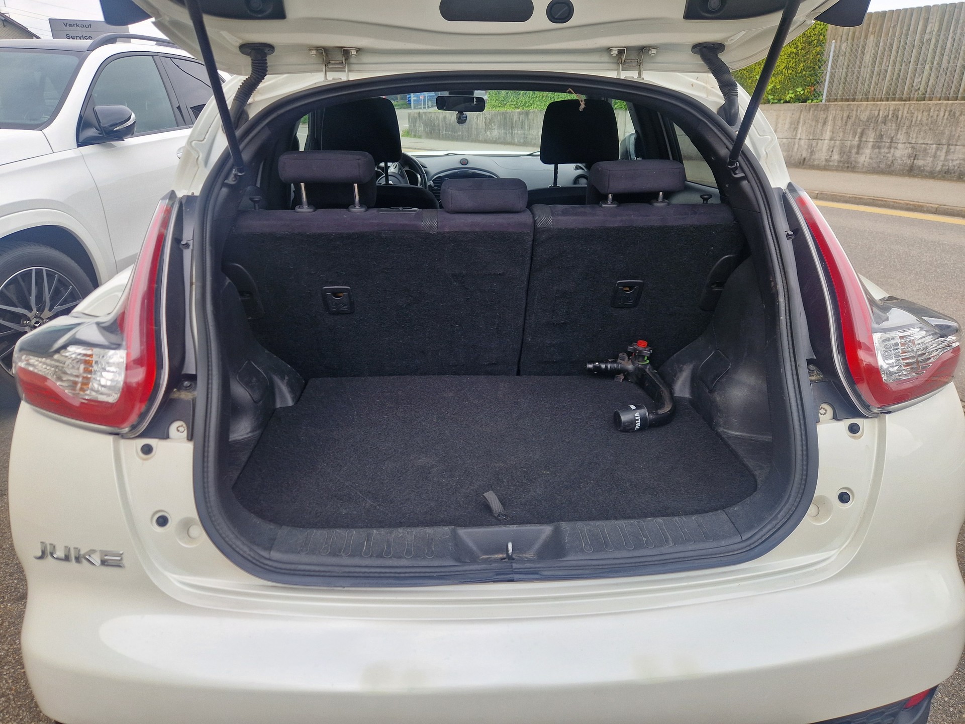 NISSAN Juke 1.6 DIG-T tekna 4x4 Xtronic M-CVT-image-5