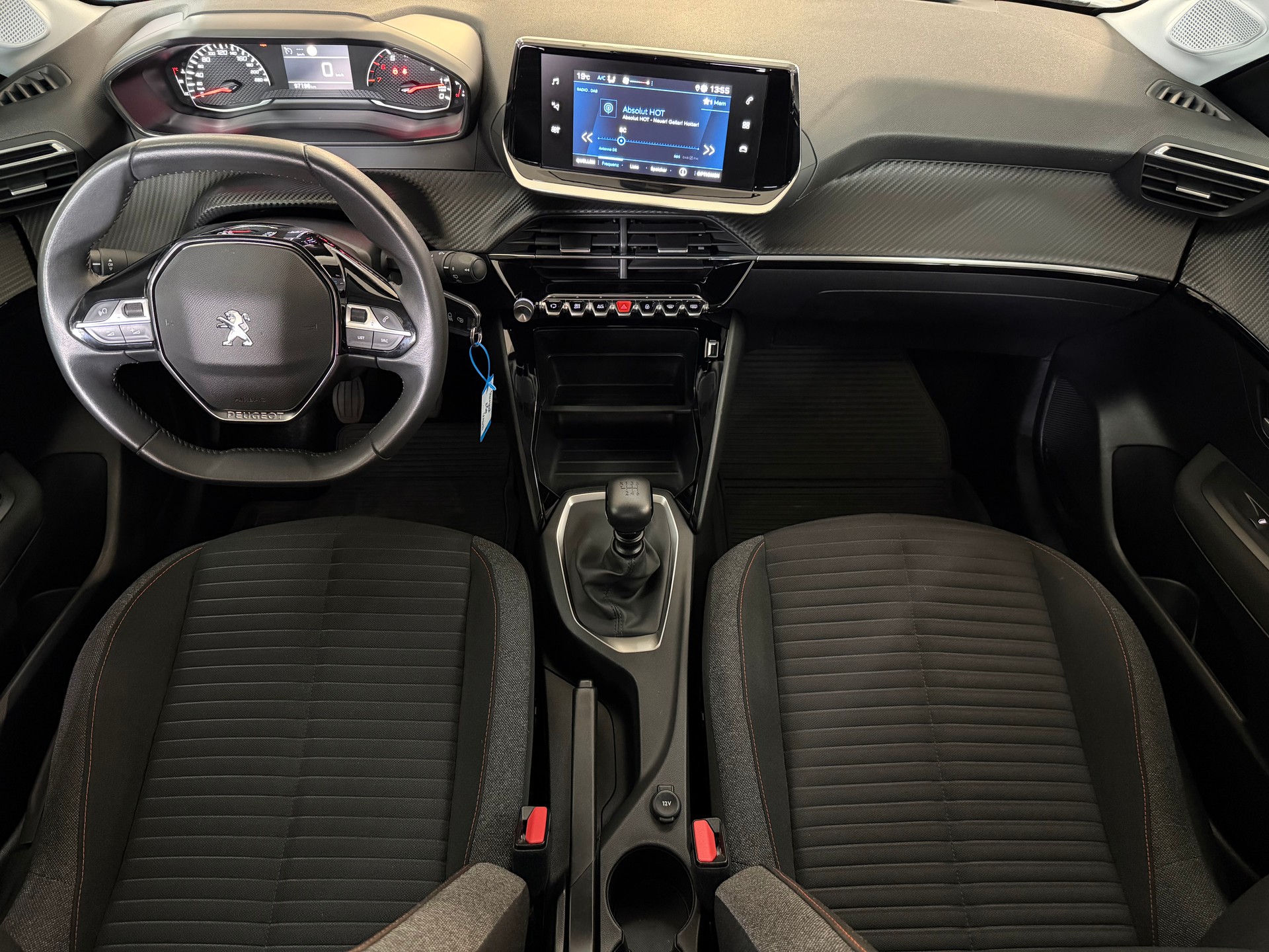 PEUGEOT 208 1.5 BlueHDi Allure-image-7