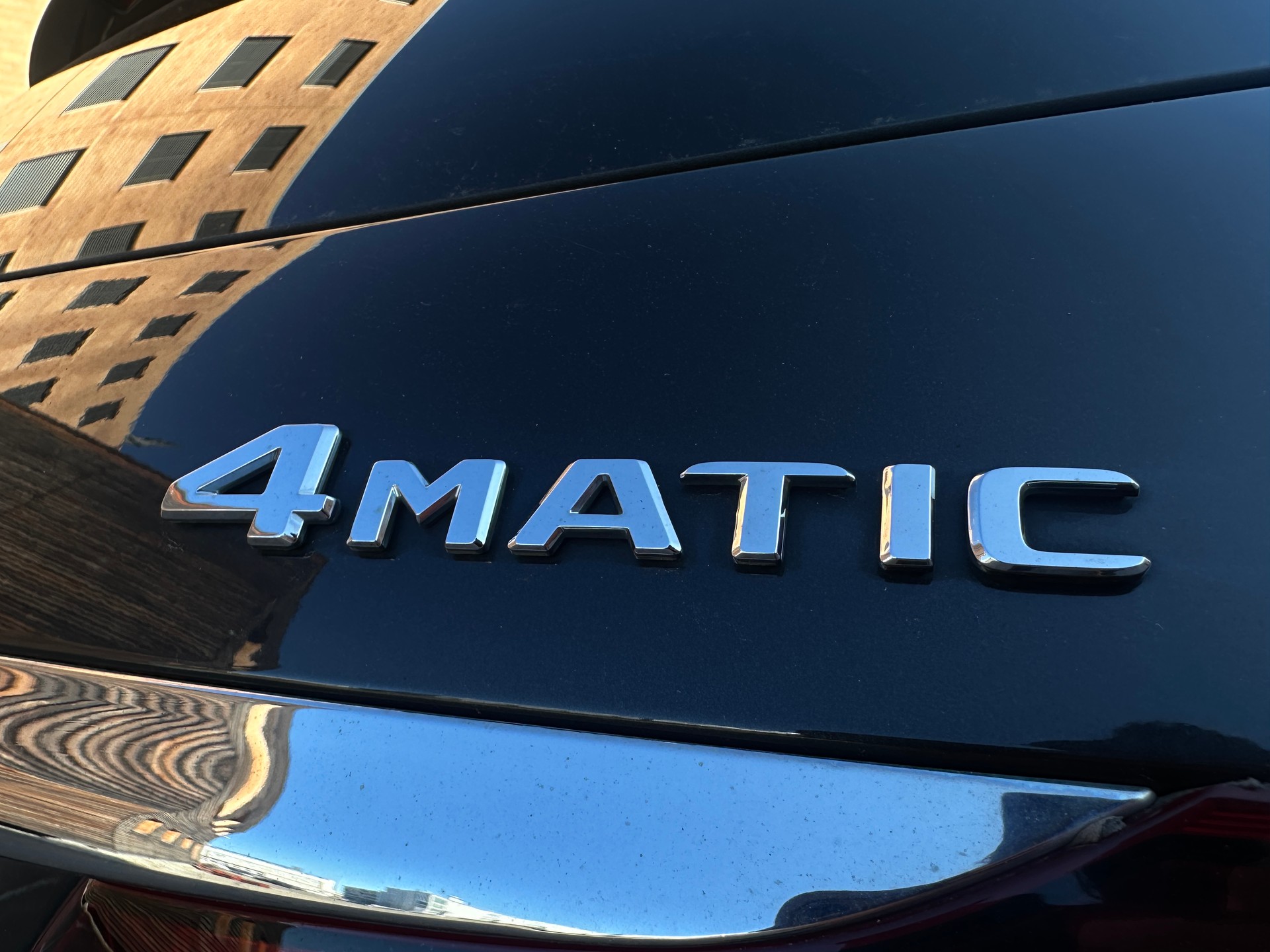 MERCEDES-BENZ C 200 4Matic-image-8