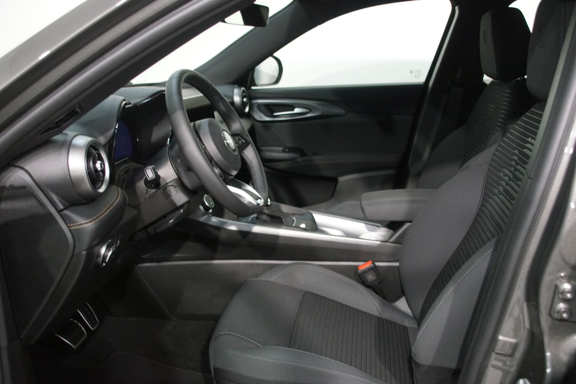 ALFA ROMEO Tonale 1.5 48V Hybrid Sprint Edition-image-11