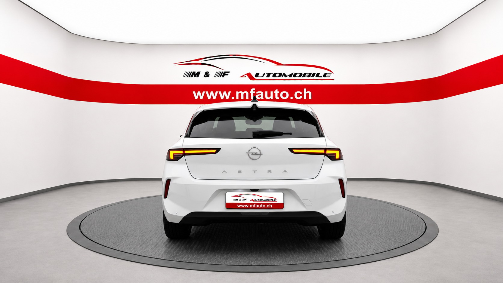 OPEL Astra 1.2 T 130 Swiss CH FAHRZEUG AUS 1. HAND-image-4