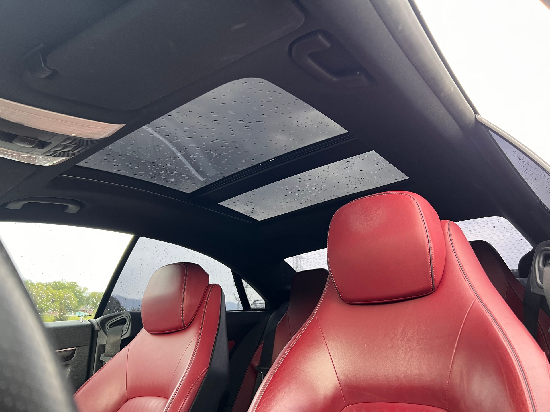 MERCEDES-BENZ E 350 4Matic-image-9