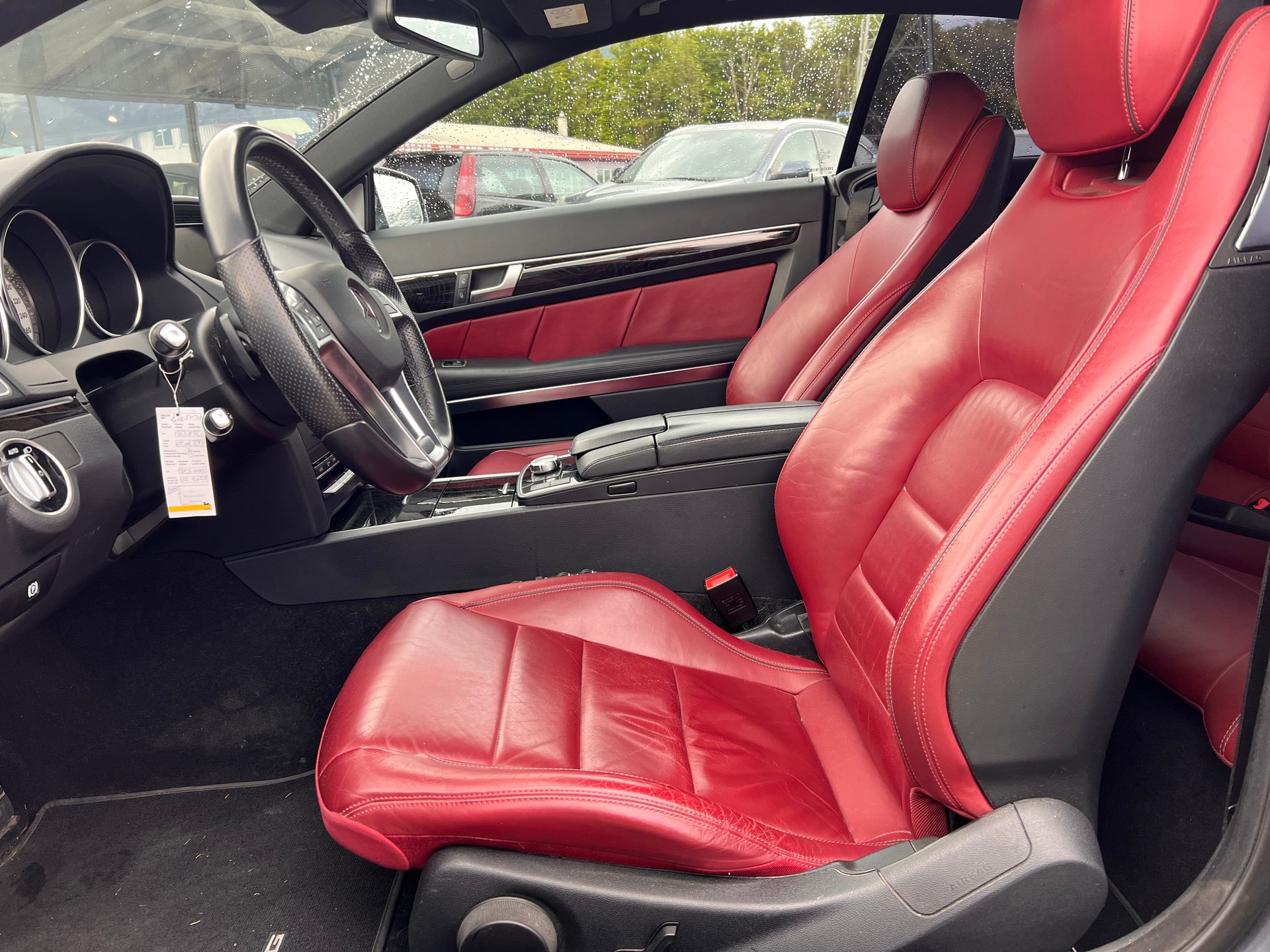 MERCEDES-BENZ E 350 4Matic-image-7