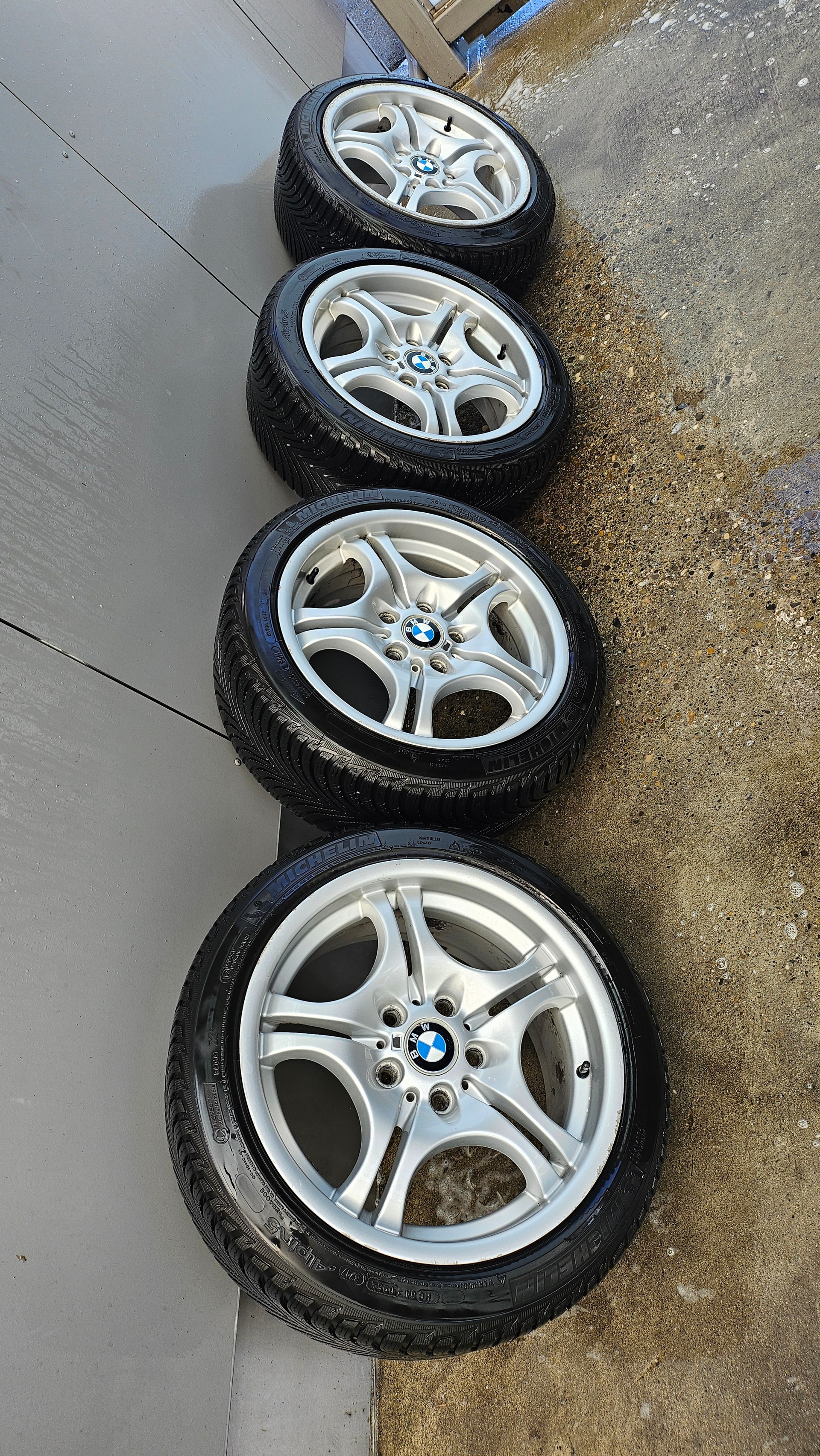 BMW 330i M-Sportpaket-image-5