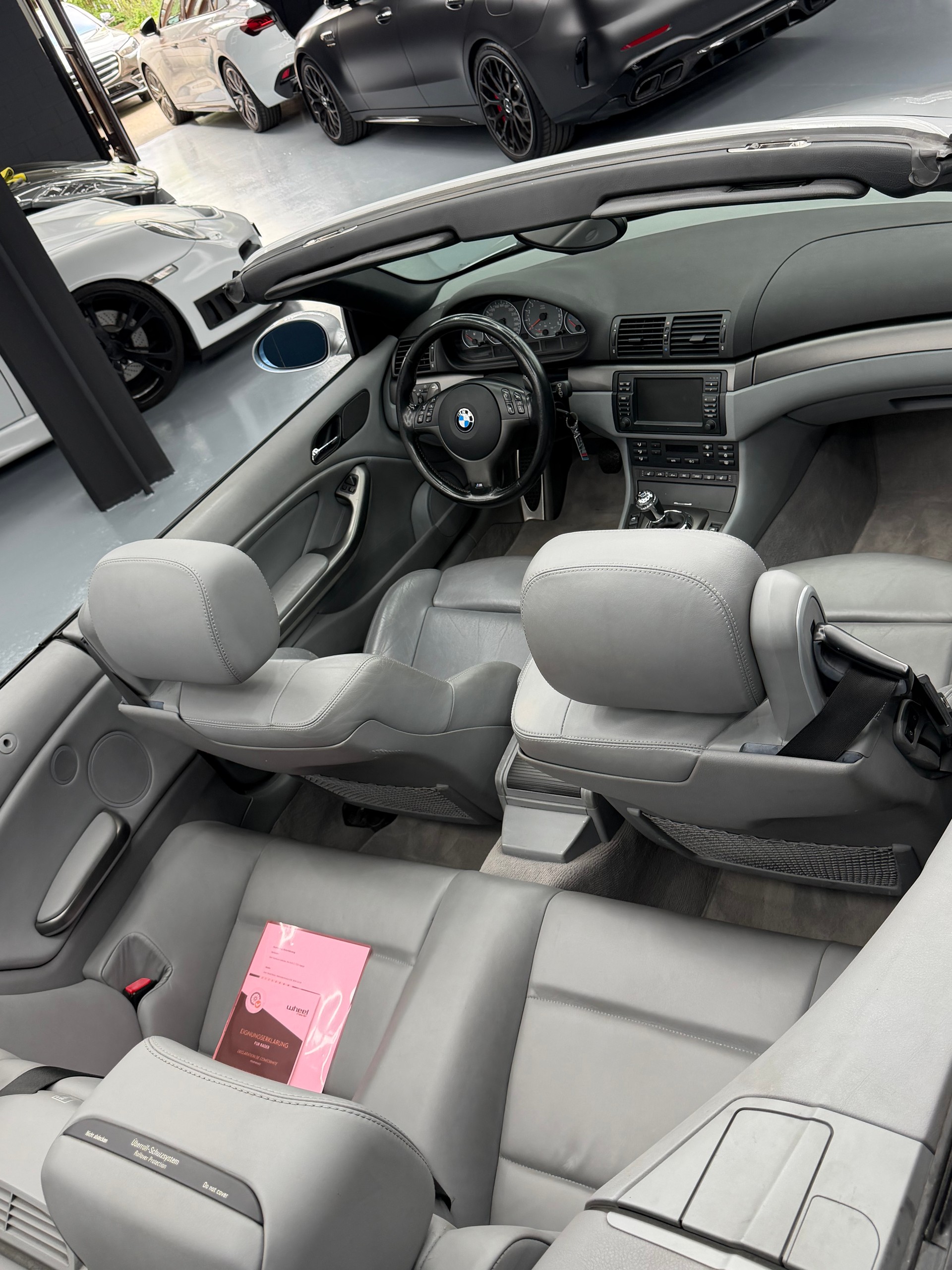BMW M3 Cabriolet-image-8