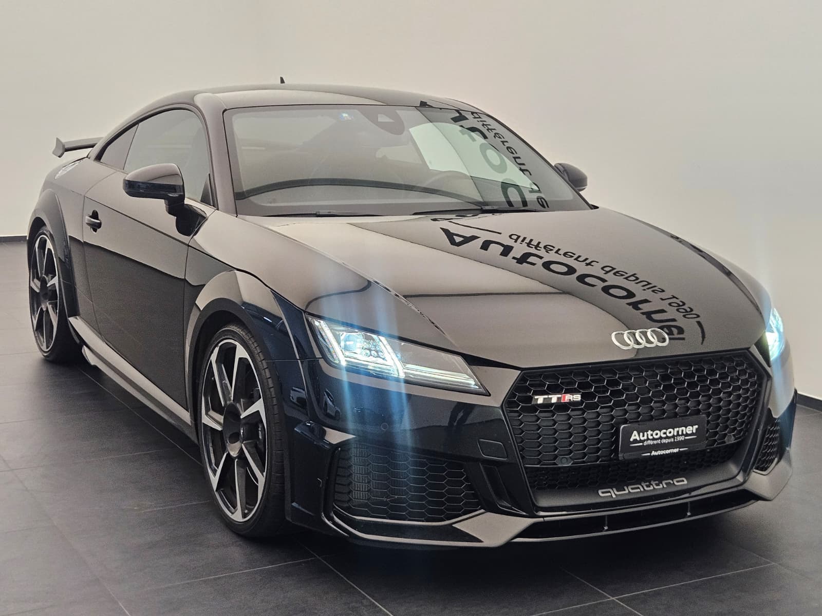 AUDI TT Coupé TTRS quattro S-tronic-image-3