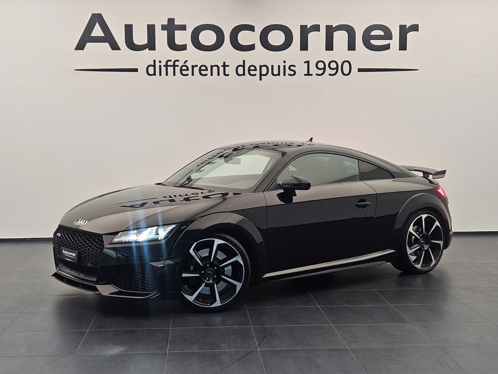 AUDI TT Coupé TTRS quattro S-tronic-image-0