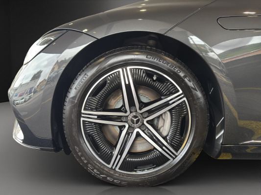 MERCEDES-BENZ EQE 350 4 Matic-image-6