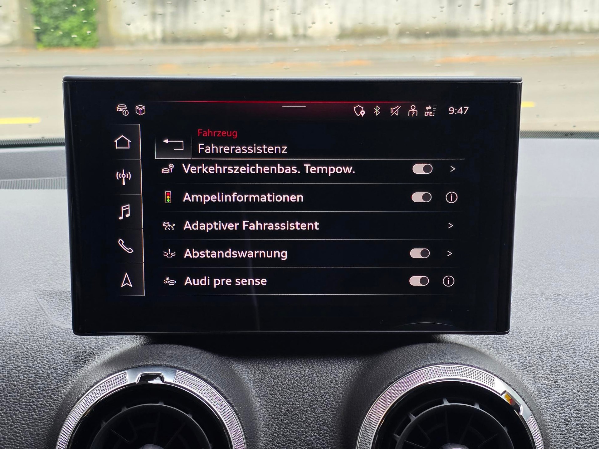 AUDI Q2 40 TFSI advanced Attraction quattro S-tronic-image-13
