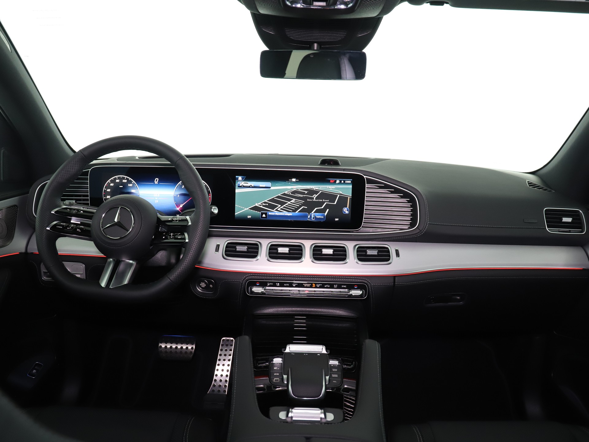 MERCEDES-BENZ GLE 300 d 4Matic-image-13