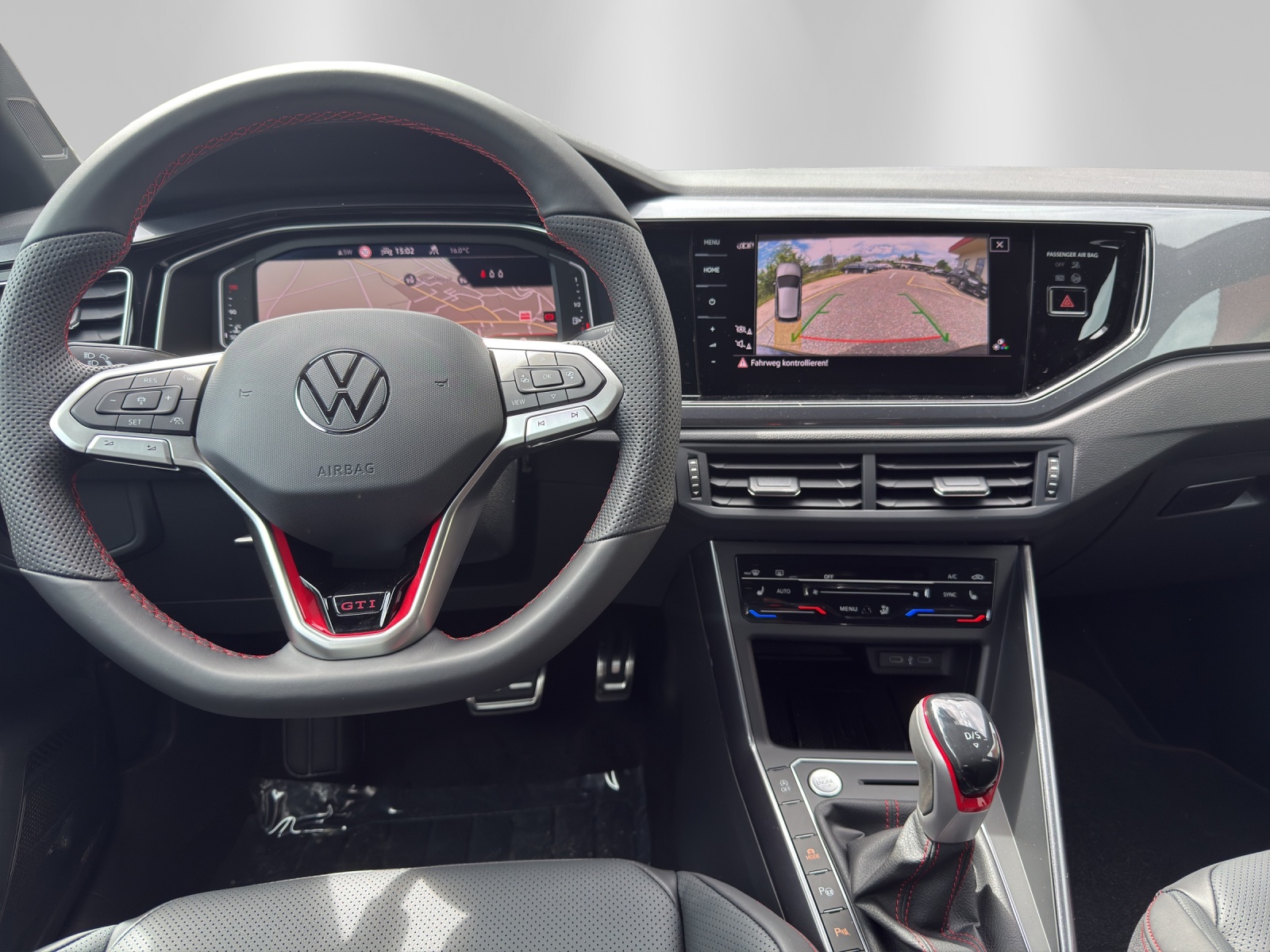 VW Polo 2.0 TSI GTI DSG-image-9