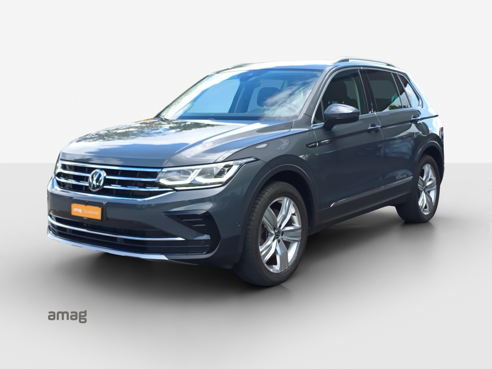 VW Tiguan 2.0TSI Elegance 4Motion DSG-image-0