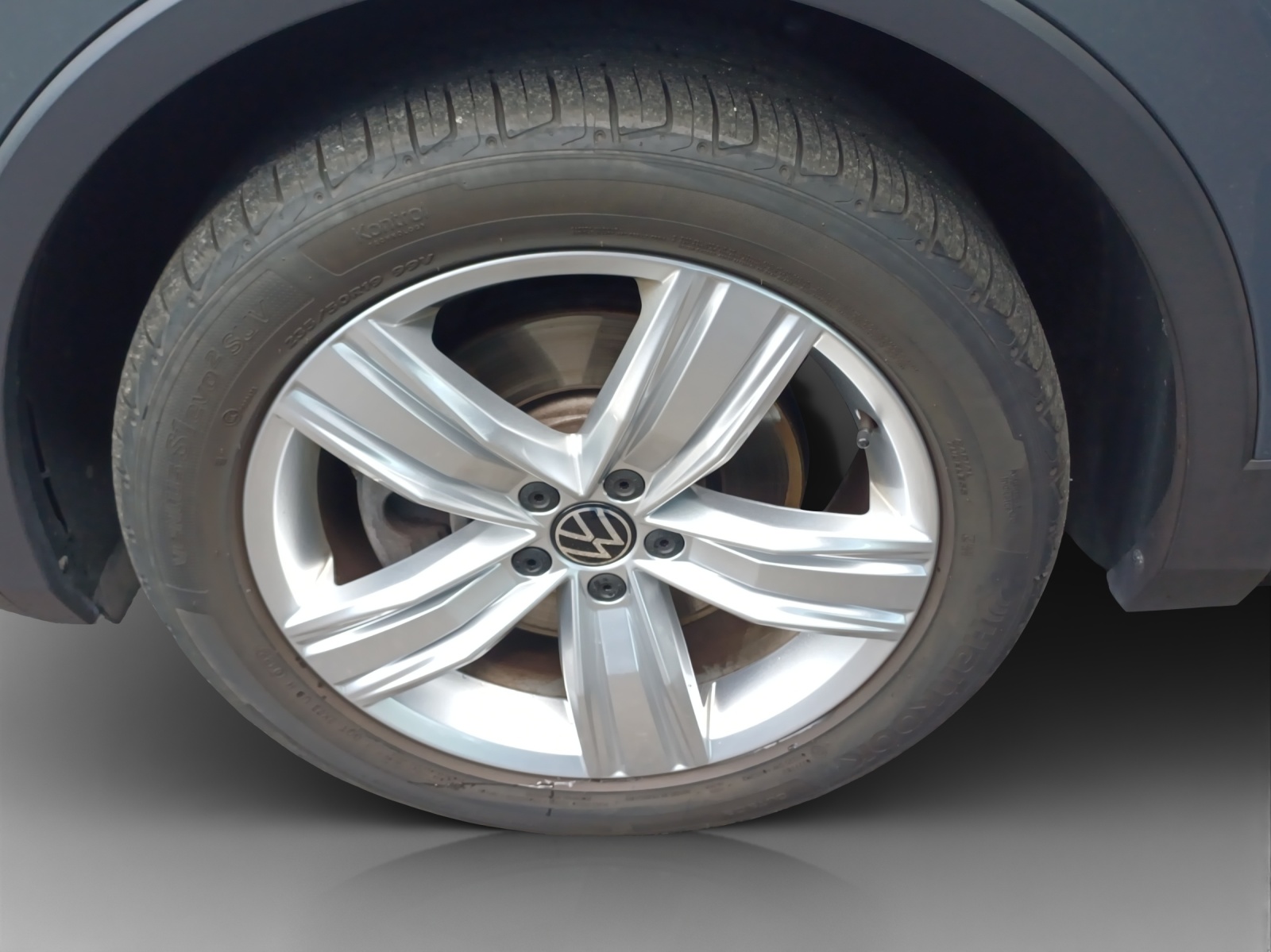 VW Tiguan 2.0TSI Elegance 4Motion DSG-image-14