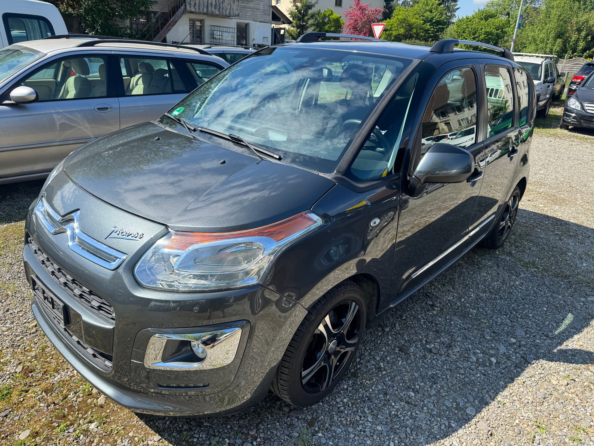 CITROEN C3 Picasso 1.6 HDi Exclusive-image-2