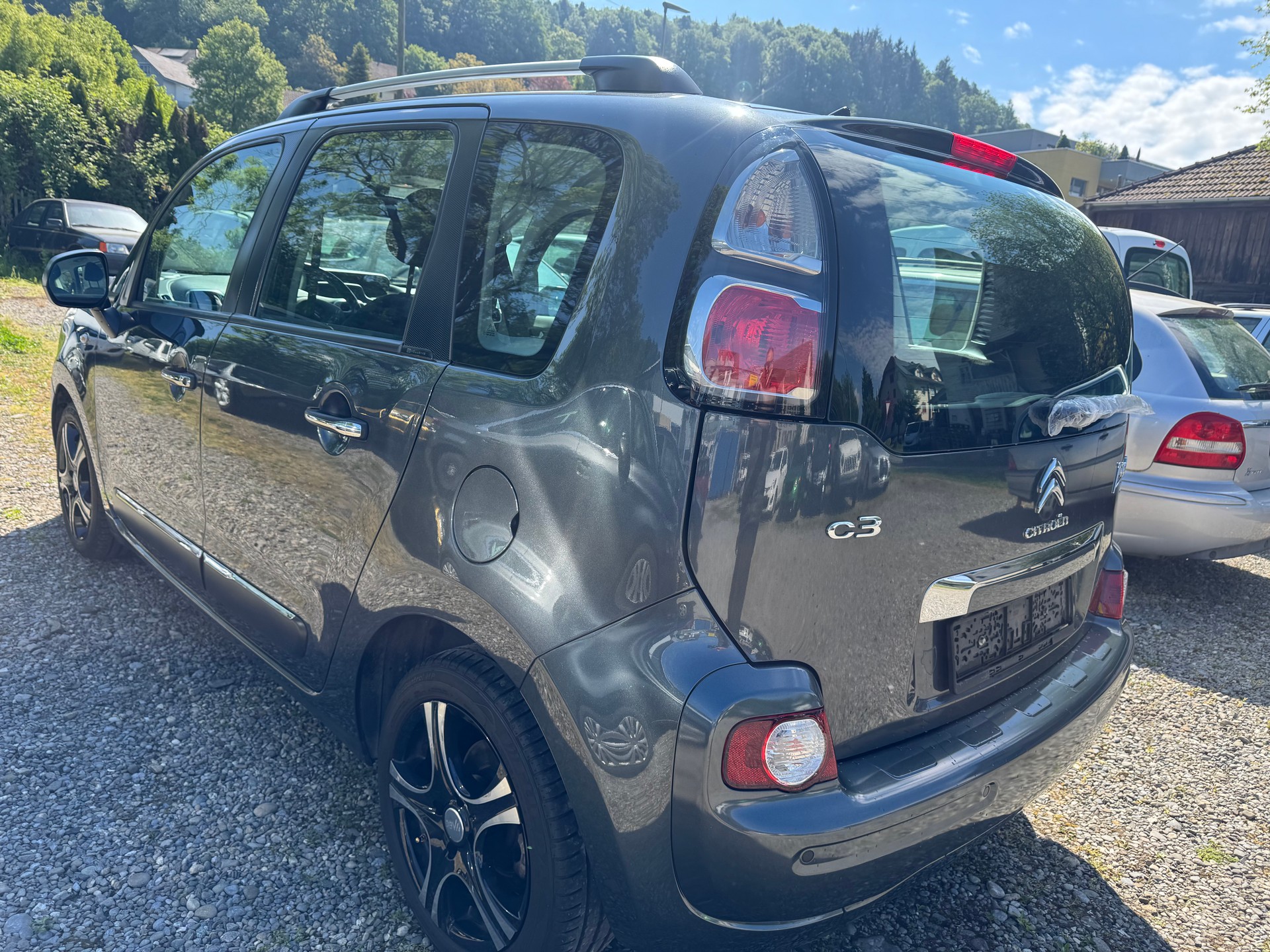 CITROEN C3 Picasso 1.6 HDi Exclusive-image-4