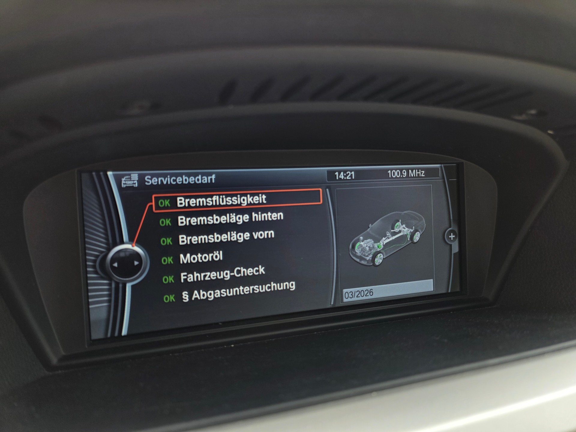 BMW 325i xDrive Coupé Steptronic-image-7