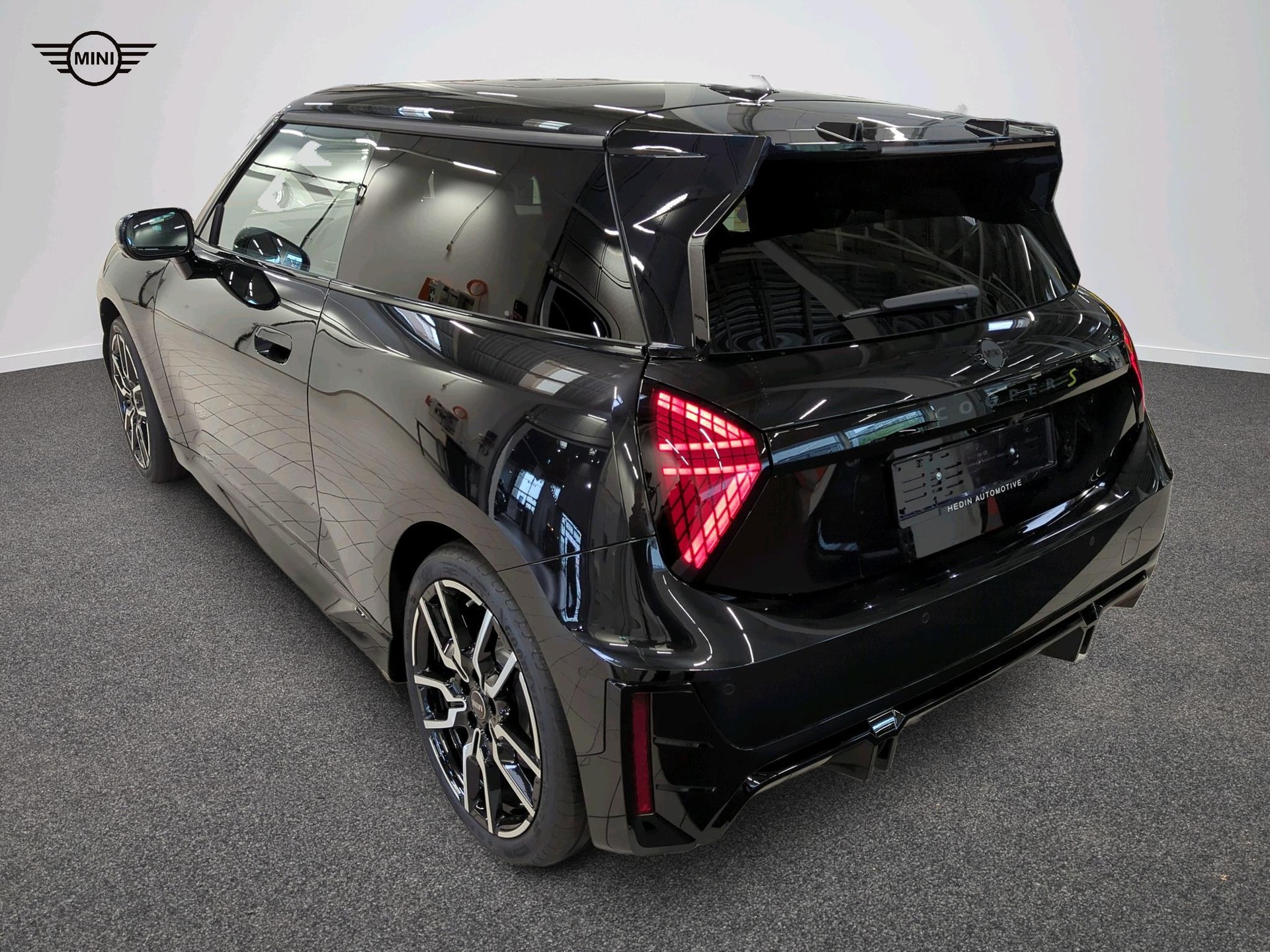 MINI Cooper SE-image-9