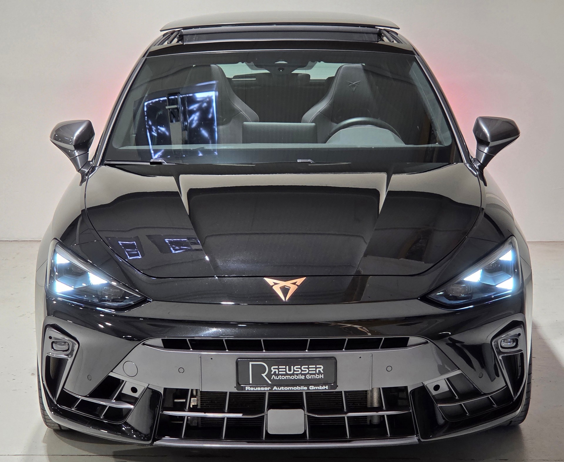 CUPRA LEON 2.0 TSI VZ 300 DSG-image-24